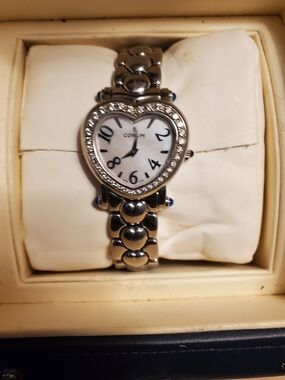 Stainless Steel Corum Heart-Shaped Ladies Watch with Diamond Bezel Sapphire